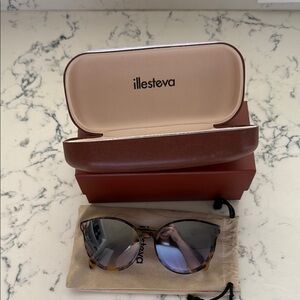Illesteva Tortoise Shell Sunglasses